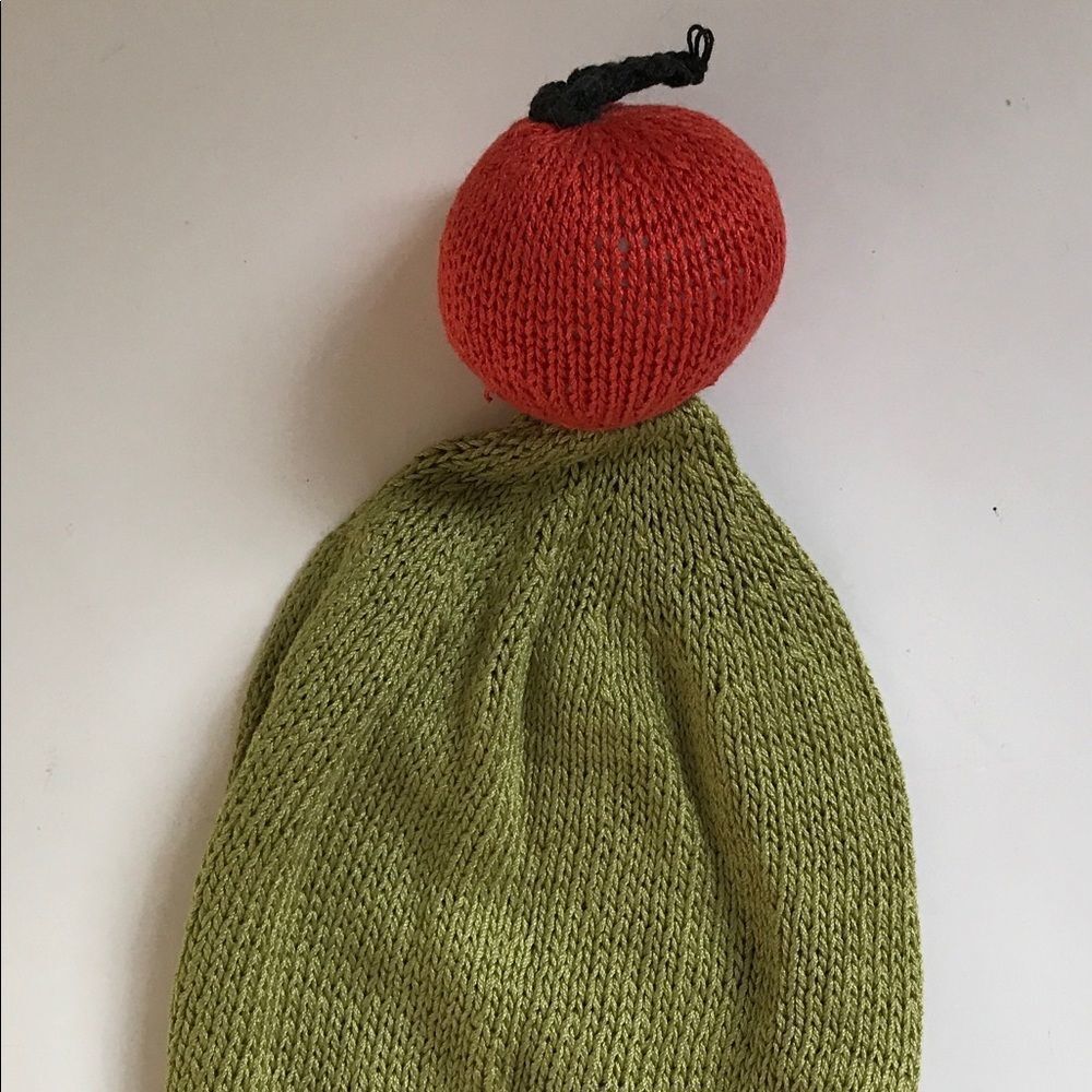 New European Designer Apple Hat Sz 6-9 Baby Alpaca
